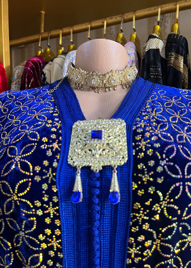 قفطان مخملي