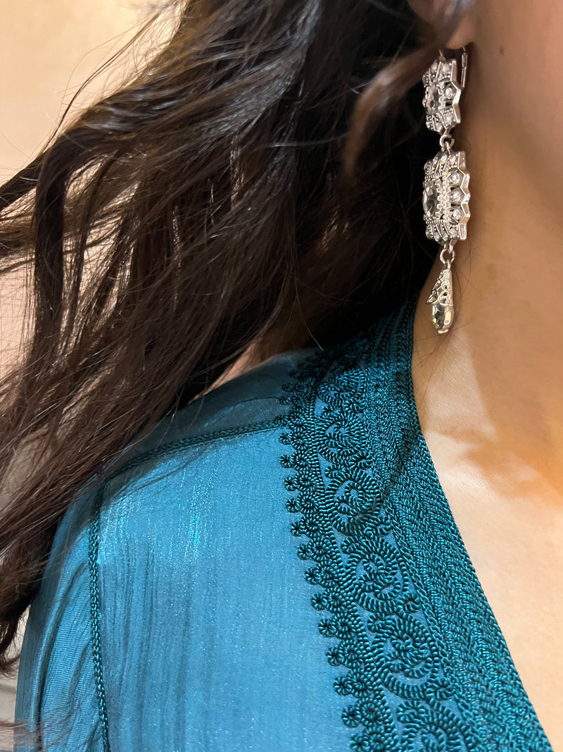 Caftan de luxe en bleu pétrole