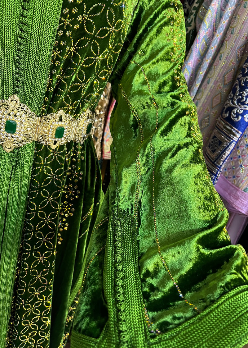 قفطان مخملي