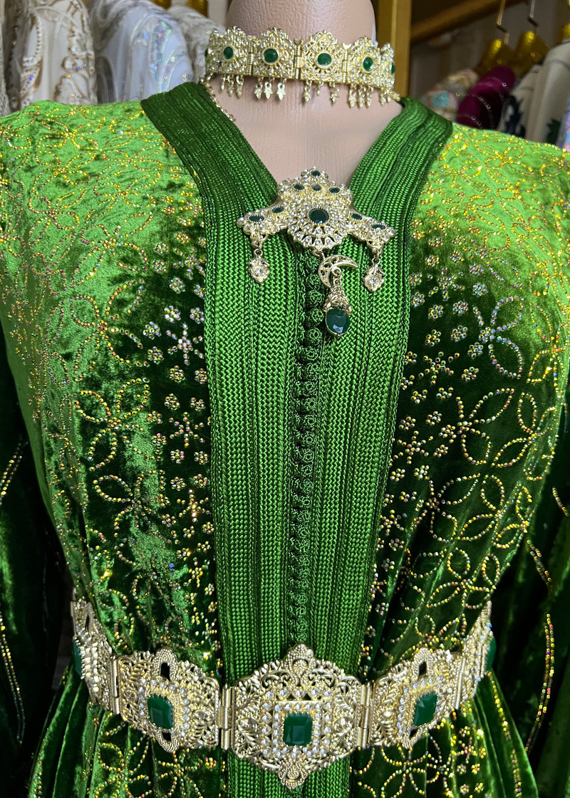 قفطان مخملي