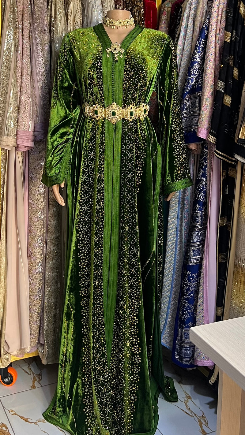 قفطان مخملي